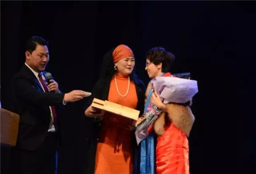 权健集团蒙古公司启动庆典仪式