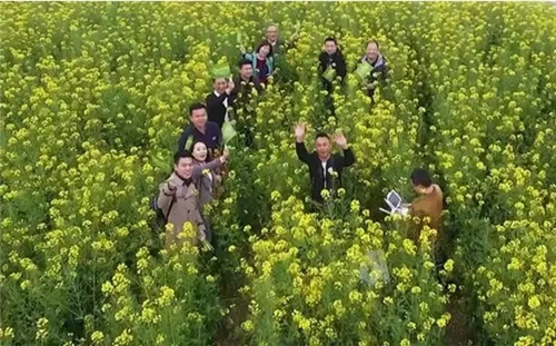 花盛开，花盛开泰州嗨——炎帝生物健康管理中国行大爱之旅走进泰州