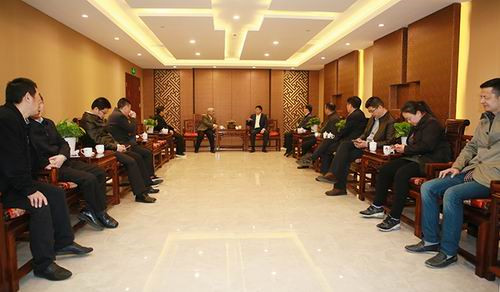 扬州市委统战部常务副部长一行考察安惠公司