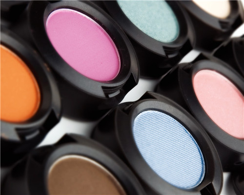化妆品市场规模有望在2021年增至5300亿
