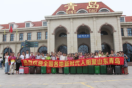 新时代简历：嗨~大家好，我叫新时代