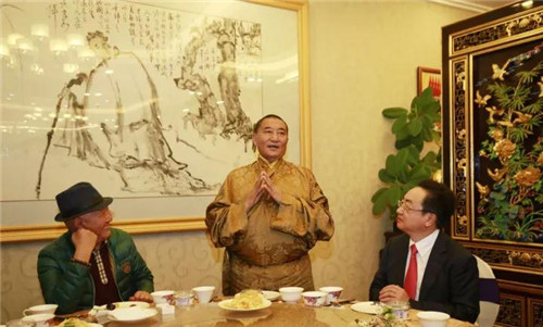 高僧大德，西藏藏传佛教格西拉让巴代表团参访龙润和理想
