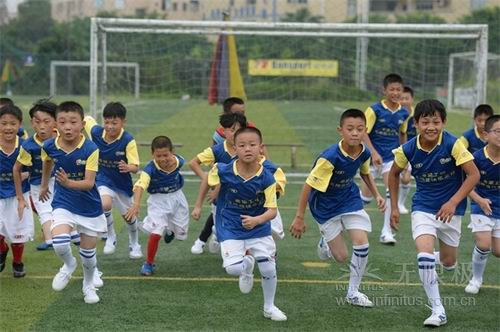 无限极“快乐足球”获中国志愿服务好项目认证
