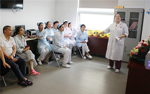 天津权健肿瘤医院开展国际护士节系列活动