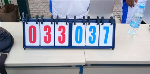 康婷VS裕峰篮球友谊赛在康婷健康事业产业园举行