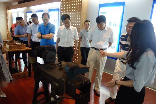 福瑞达医药集团到杭州民生医药控股集团开展对标学习