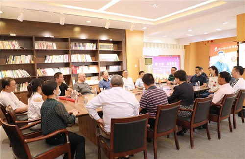 绿之韵集团党委与湖南省营养保健食品协会党支部开展结对共建主题党日活动