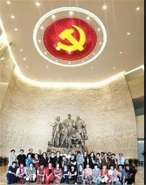 金科伟业（中国）2020市场二部爱国主义教育高峰论坛成功举办