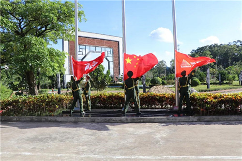 金科伟业（中国）有限公司举行庆祝中国人民解放军建军93周年升旗仪式！