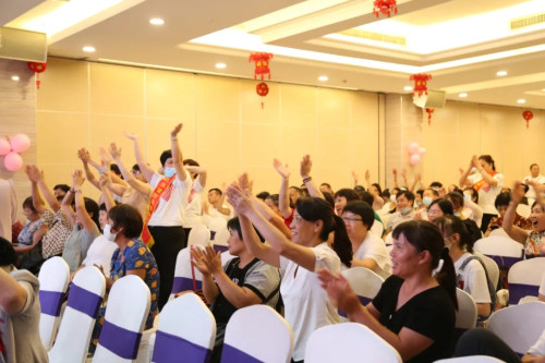 理想爱康新品发布会第八站在惠州成功举行