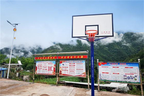 把篮球带进大山深处 无限极为云南嘉禾乡完善运动场地
