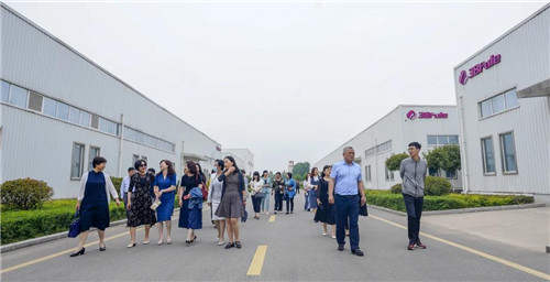 陕西省“家庭健康大讲堂”启动仪式在杨陵三八妇乐健康产业园举行